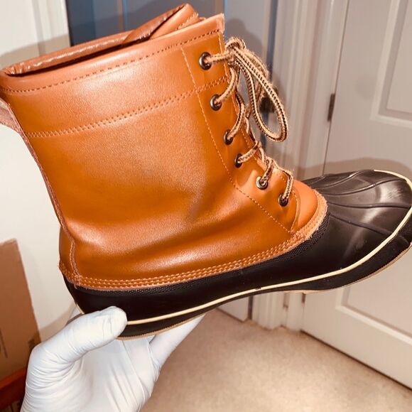 Classic Waterproof Duck Boots. - Picture 7 of 12